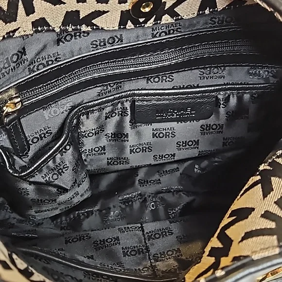 MICHAEL Michael Kors Signature Shoulder Bag Black/Brown NWT - Picture 10 of 14